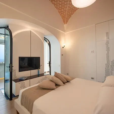 Willa Campo By Elite