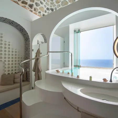 Willa Campo By Elite *